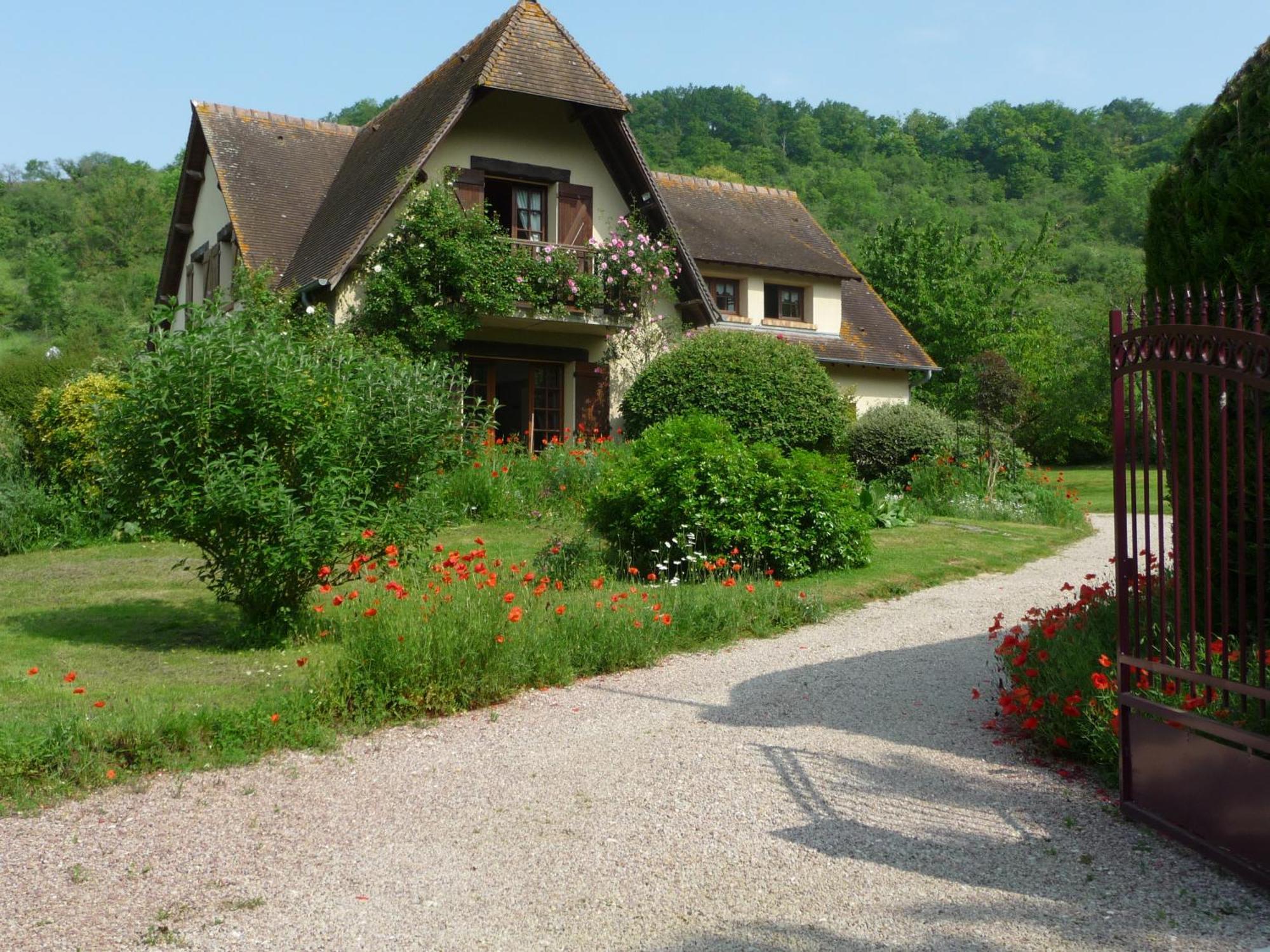Maison D'Hotes Les Coquelicots Giverny Esterno foto